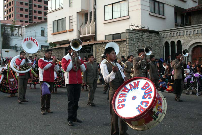 fanfare obraje